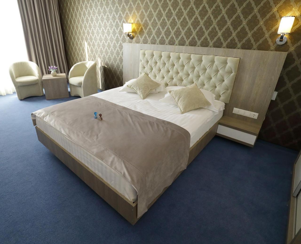 Meliss Events Hotel ไกรโอวา ภายนอก รูปภาพ